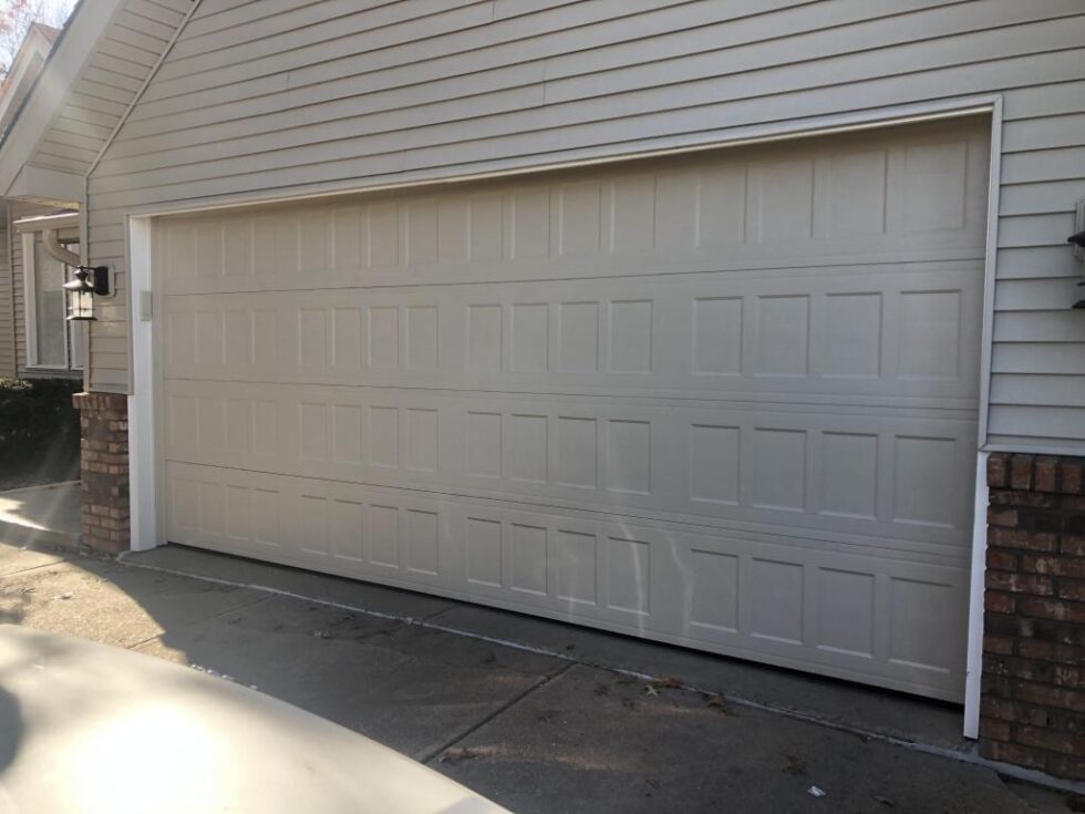 Garage Door Installation Lincoln, NE - Titan Garage Doors